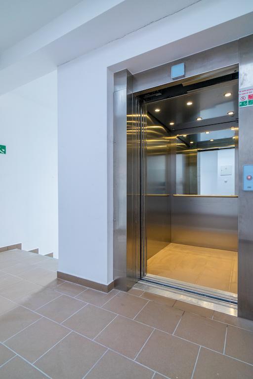 Apartamenty I Pokoje Krupowki 49 자코파네 객실 사진